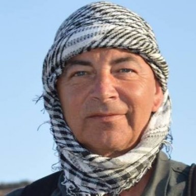 <span>Klaus, 66</span>&nbsp;<span style='width: 25px; height: 16px; float: right; background-image: url(/bitmaps/flags_small/DE.PNG)'>&nbsp;</span><br><span>Deutschland, Germany</span>&nbsp;<input type='button' class='joinbtn' style='float: right' value='JOIN NOW' />