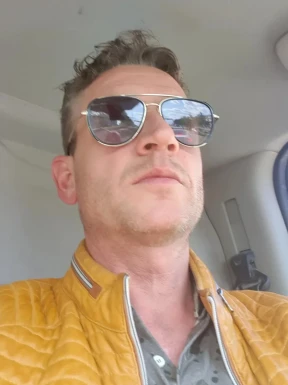 Spanish men looking for love