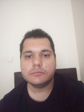 <span>Mehmet, 21</span>&nbsp;<span style='width: 25px; height: 16px; float: right; background-image: url(/bitmaps/flags_small/TR.PNG)'>&nbsp;</span><br><span>Usak, Türkei</span>&nbsp;<input type='button' class='joinbtn' style='float: right' value='JOIN NOW' />