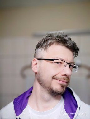 <span>Stefan, 43</span>&nbsp;<span style='width: 25px; height: 16px; float: right; background-image: url(/bitmaps/flags_small/DE.PNG)'>&nbsp;</span><br><span>Zierenberg, Німеччина</span>&nbsp;<input type='button' class='joinbtn' style='float: right' value='JOIN NOW' />