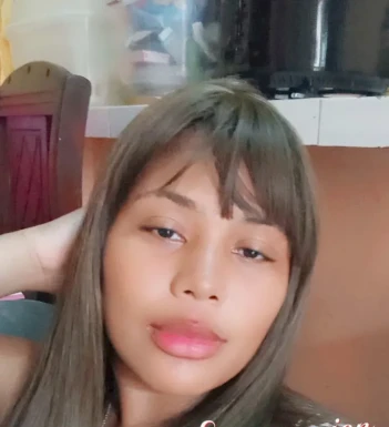 <span>Rosy, 30</span>&nbsp;<span style='width: 25px; height: 16px; float: right; background-image: url(/bitmaps/flags_small/DO.PNG)'>&nbsp;</span><br><span>Santo Domin, Dominican Republic</span>&nbsp;<input type='button' class='joinbtn' style='float: right' value='JOIN NOW' />