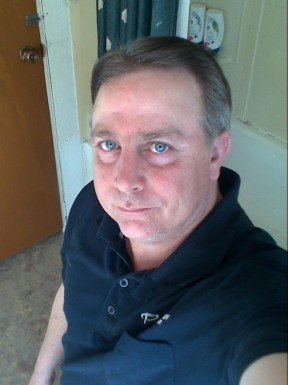 Canadian men looking for love