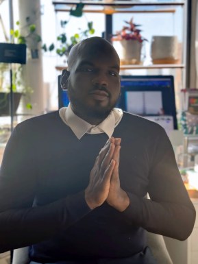 American men looking for love