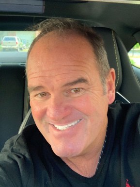 American men looking for love